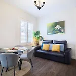 Water Front - King 3 Room Rooftop The Rocks #E2